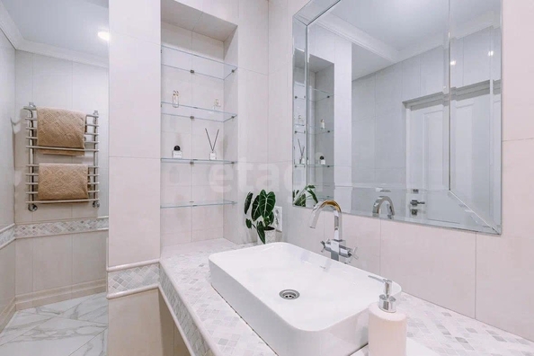 
  Продается 4-комн. квартира, 110 м², Лопырина ул, д. 121
. Фото 25.