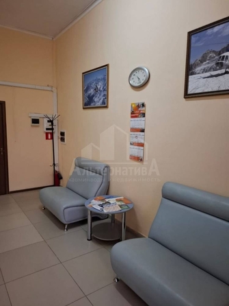 
  Продается универсальное помещение 1500 м². Фото 1.