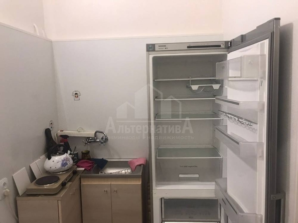 
  Продается 1-комн. квартира, 20 м², Орджоникидзе ул
. Фото 6.