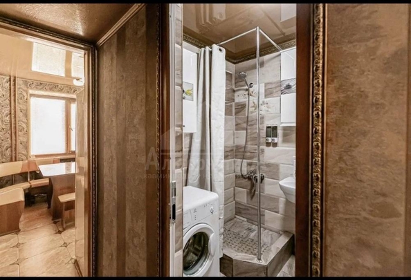 
  Продается 1-комн. квартира, 40.3 м², Зеркальный пер
. Фото 8.