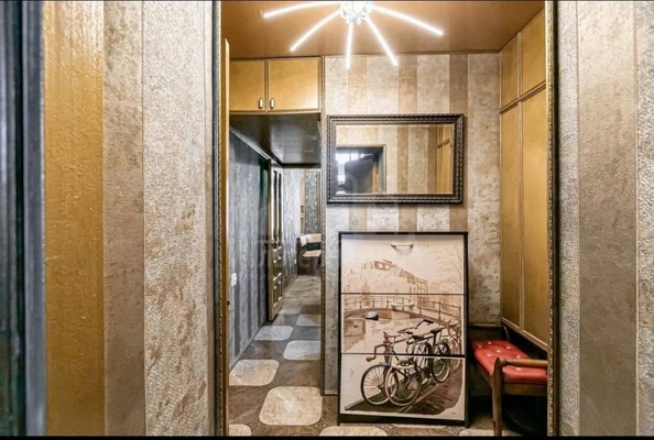 
  Продается 1-комн. квартира, 40.3 м², Зеркальный пер
. Фото 11.