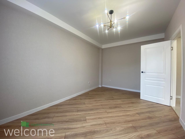 
  Продается 1-комн. квартира, 38 м², Рогожникова ул, д. 21к1
. Фото 8.