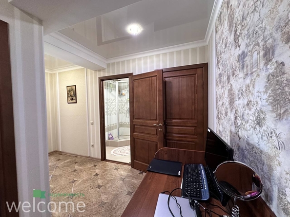 
  Продается 2-комн. квартира, 70.4 м², Серова ул, д. 478/4
. Фото 8.