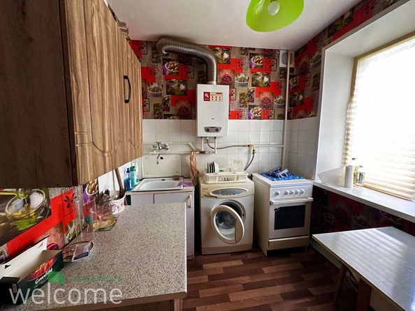 
  Продается 2-комн. квартира, 47 м², Дзержинского ул, д. 230
. Фото 9.