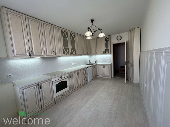 
  Продается 3-комн. квартира, 93 м², 45 Параллель ул, д. 22к7
. Фото 12.