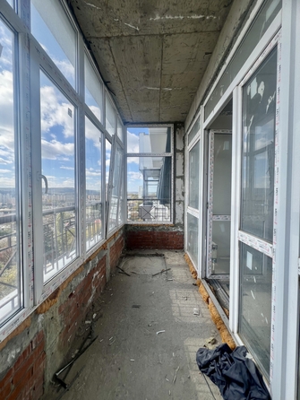 
  Продается 1-комн. квартира, 59.4 м², Крайнего ул, д. 74
. Фото 5.