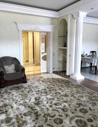 
  Продается 3-комн. квартира, 120 м², Октябрьская ул
. Фото 5.