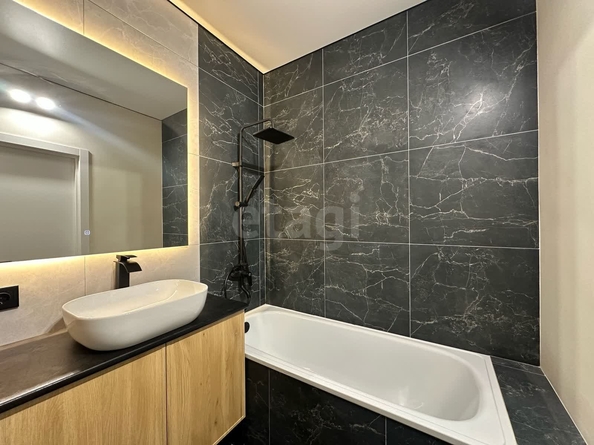 
  Продается 2-комн. квартира, 53 м², Николая Голодникова ул, д. 7к1
. Фото 18.