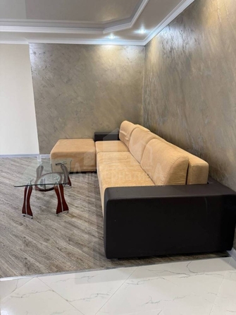 
  Сдается 1-комн. квартира, 54 м², Нежнова ул
. Фото 12.