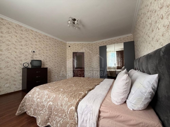 
  Сдается 1-комн. квартира, 60 м², Ленинградская ул
. Фото 3.