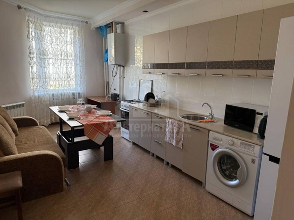 
  Сдается 1-комн. квартира, 60 м², Ленинградская ул
. Фото 7.