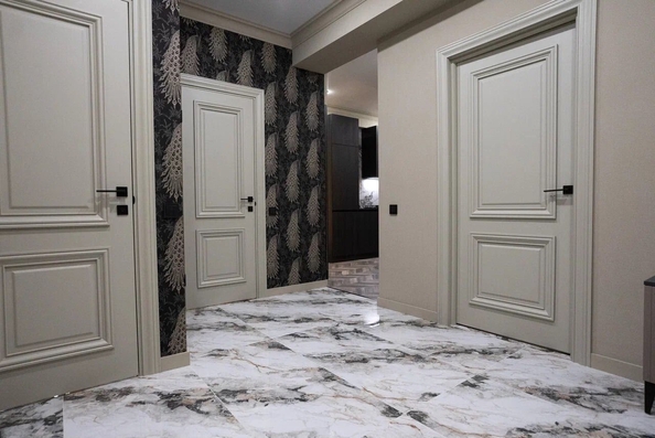 
  Продается 2-комн. квартира, 86.4 м², Адмиральского ул, д. 32
. Фото 8.