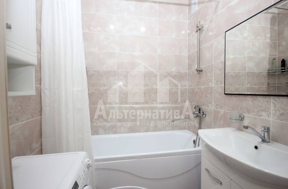 
  Продается 2-комн. квартира, 56 м², Окопная ул
. Фото 14.