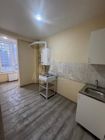 
  Продается 1-комн. квартира, 33 м², Шмидта ул
. Фото 3.