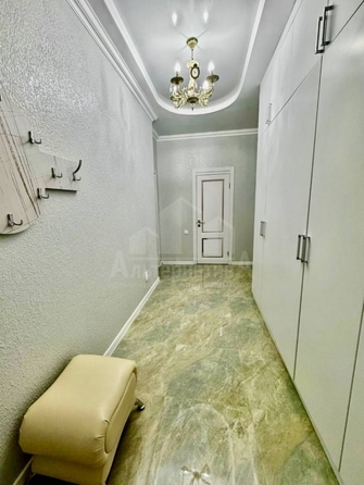 
  Продается 1-комн. квартира, 50 м², Луначарского ул
. Фото 5.