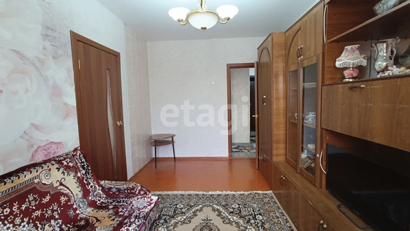 
  Продается 2-комн. квартира, 36 м², Пржевальского ул, д. 19
. Фото 8.