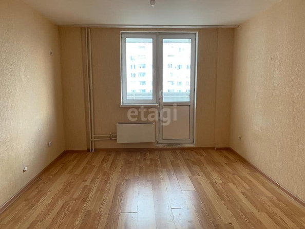 
   Продам 3-комнатную, 71.2 м², Южный обход ул, 55/13

. Фото 10.