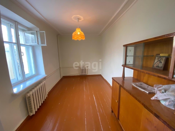 
   Продам 2-комнатную, 40 м², Социалистическая ул, 18/1

. Фото 2.