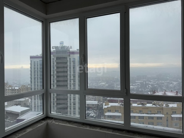 
   Продам 2-комнатную, 67 м², Гражданская ул, 1/1

. Фото 1.