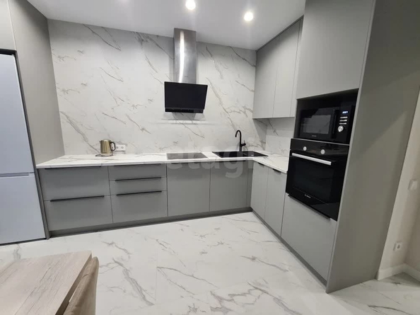 
  Сдается 1-комн. квартира 43 м². Фото 2.