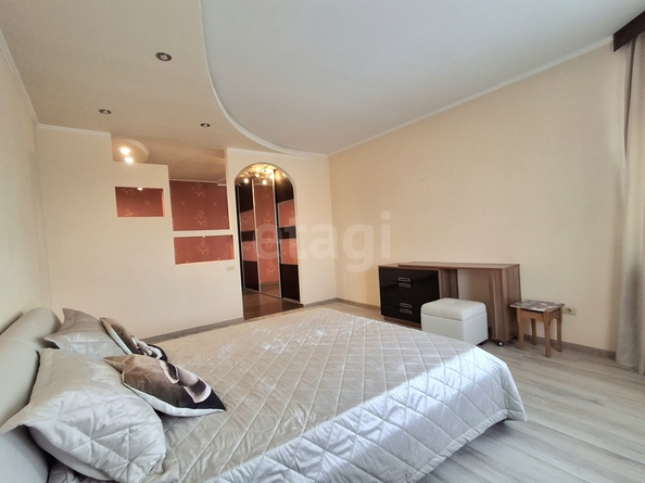 
  Сдается 3-комн. квартира 98 м². Фото 9.