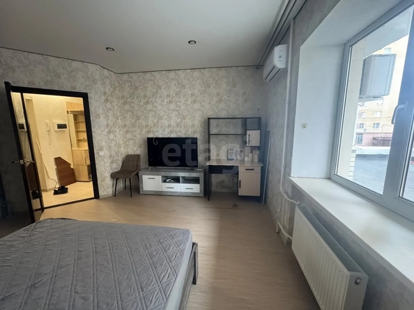 
  Сдается 1-комн. квартира 40 м². Фото 7.