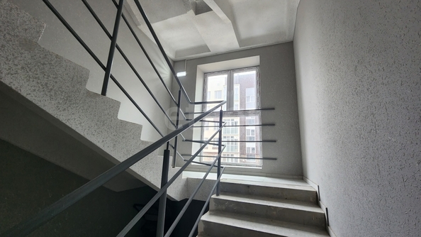 
  Продается 2-комн. квартира 42.5 м², в КП Жилой район Гармония. Фото 12.