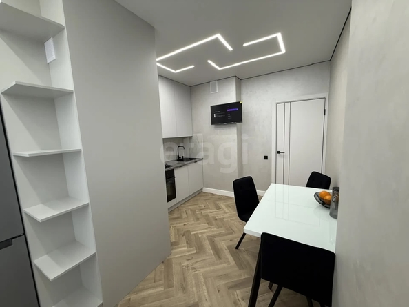 
  Продается 2-комн. квартира 50 м², в ЖК Кварталы 17/77, литер 21.2. Фото 6.