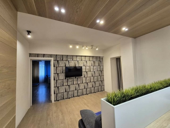 
  Продается 2-комн. квартира 66.7 м². Фото 2.