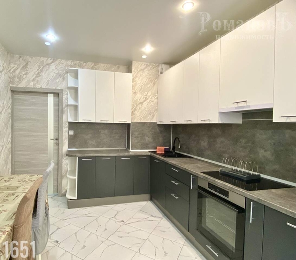 
  Продается 2-комн. квартира 62 м². Фото 2.