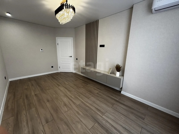 
  Продается 1-комн. квартира 40.3 м², в ЖК Квартал 204, литера 1. Фото 9.