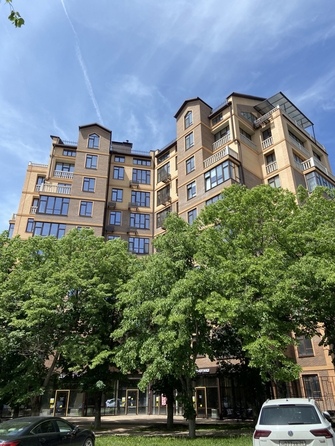 
  Продается 3-комн. квартира 102 м². Фото 1.