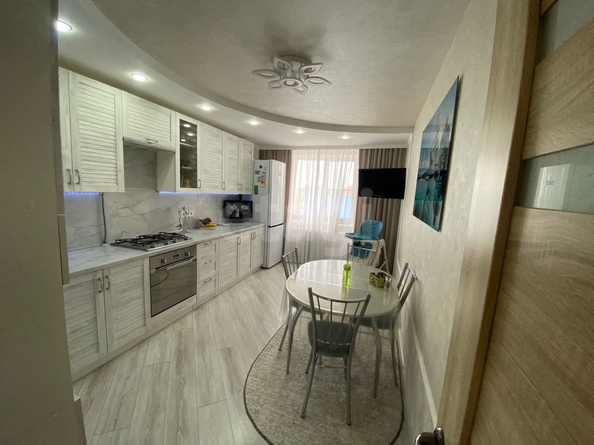 
  Продается 2-комн. квартира 65 м². Фото 2.