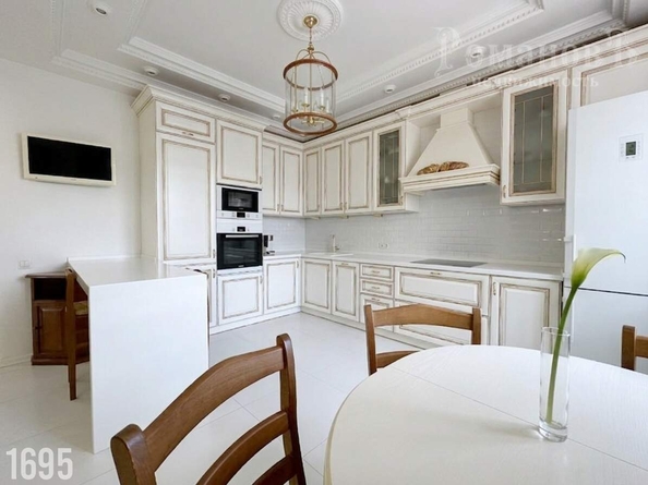 
  Продается 3-комн. квартира 130 м². Фото 8.