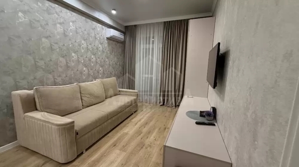 
  Продается 1-комн. квартира 40 м². Фото 1.
