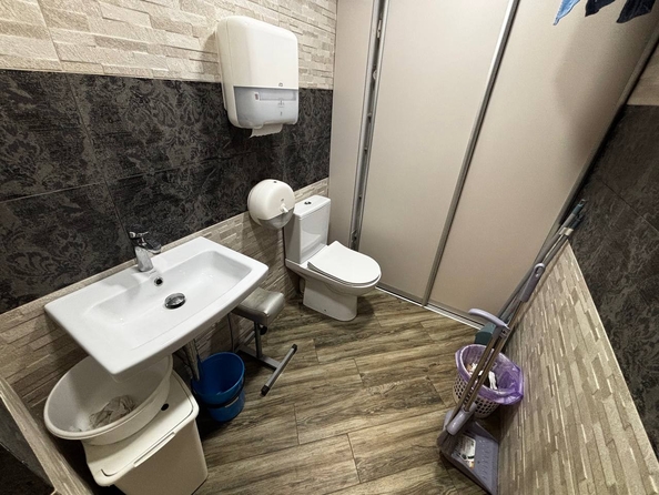 
  Продается универсальное помещение 43 м². Фото 11.
