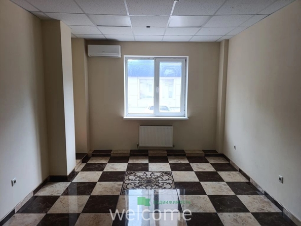 
  Сдается торговая площадь 211 м². Фото 2.