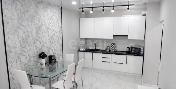 
  Сдается 1-комн. квартира 40 м². Фото 1.