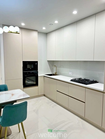
  Продается 2-комн. квартира 61.3 м², в ЖК Высота, литер 4.1. Фото 10.