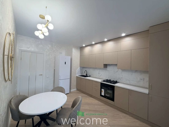
  Продается 2-комн. квартира 64.1 м², в ЖК Высота, литер 4.1. Фото 2.