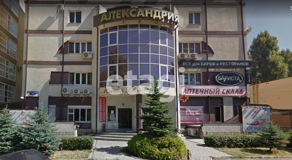 
   Продам торговое помещение, 215 м², Доваторцев ул, 46д

. Фото 1.