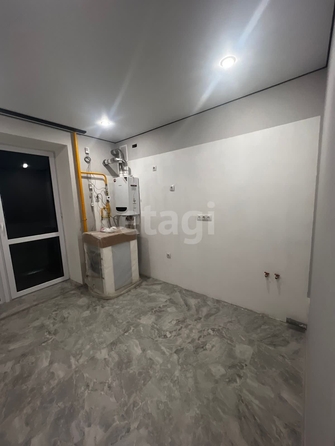 
   Продам 1-комнатную, 32.5 м², Ишкова ул, 101

. Фото 2.