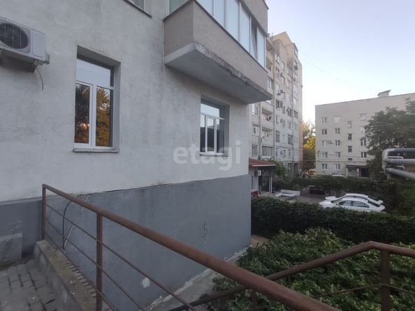 
   Продам 4-комнатную, 105 м², Л.Толстого ул, 6

. Фото 5.