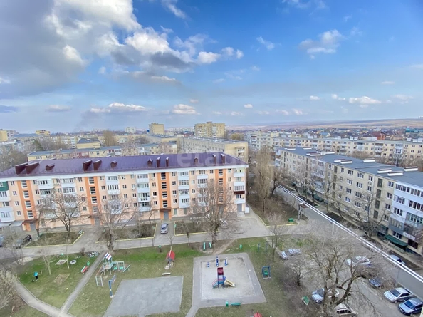 
   Продам 3-комнатную, 71.2 м², Тельмана ул, 238/1

. Фото 22.