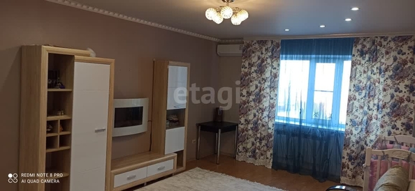 
   Продам 1-комнатную, 64 м², Доваторцев ул, 90с5

. Фото 7.