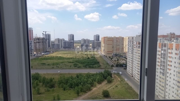 
   Продам 1-комнатную, 37.3 м², Рогожникова ул, 3

. Фото 10.