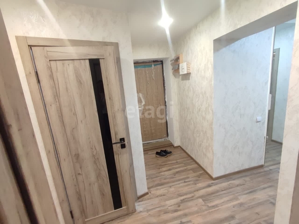 
   Продам 3-комнатную, 62 м², Мира ул, 404

. Фото 6.