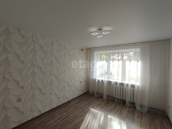 
   Продам 3-комнатную, 62 м², Мира ул, 404

. Фото 15.