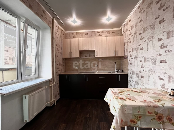 
   Продам 1-комнатную, 37 м², Доваторцев ул, 86/2

. Фото 3.