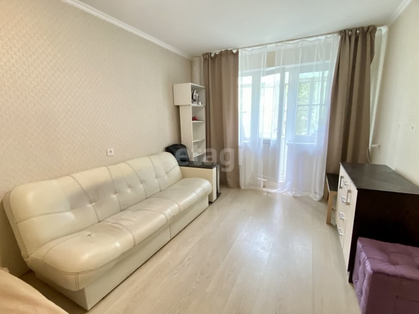 
   Продам 1-комнатную, 35 м², Дзержинского ул, 228

. Фото 8.